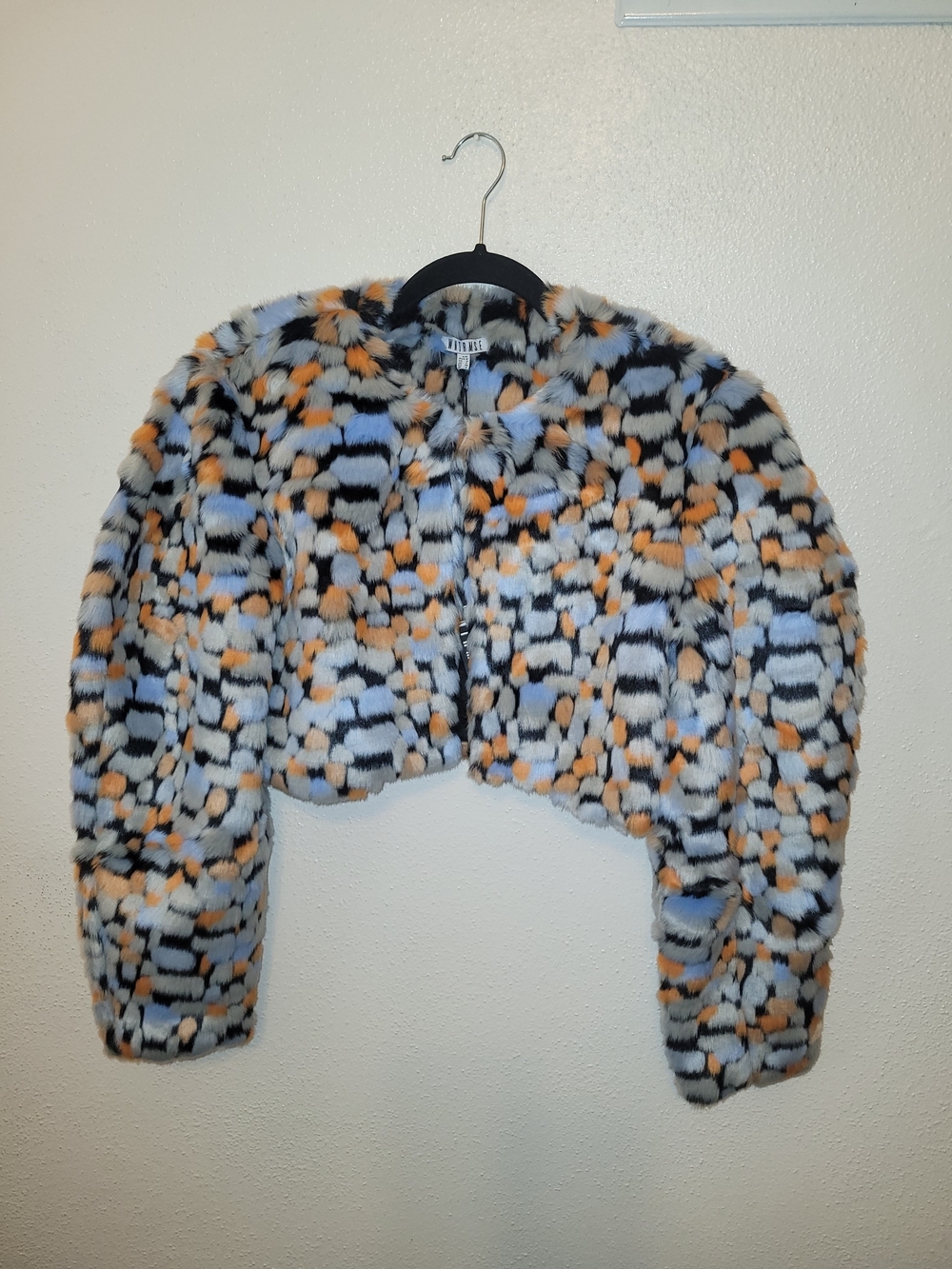 WNTRMSE NWT Cropped Multicolor Faux Fur Jacket Size 8 Statement Coat